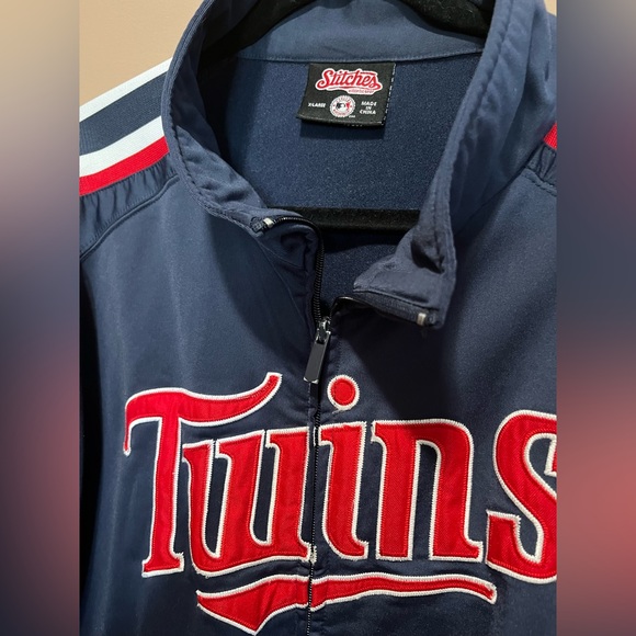 Stitches Minnesota Twins polyester zip up - Picture 2 of 3